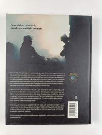 Savua ja tulta : Espoon pelastustoimi 1956-2004 = Rök och eld : Esbo räddningsväsen 1956-2004