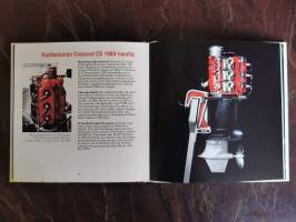 Pieni perämoottoriopas  - Nils ("Nisse") Häggblomin, teoksen asiantuntijan signeeraus