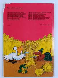 Rasmus Nalle sadonkorjuussa