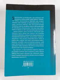 Viestinnällä vallankumoukseen : demokraattisen toimittajakoulutuksen aika 1960-luvulta 1980-luvulle
