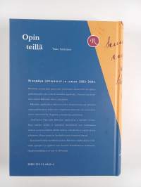 Opin teillä : Riihimäen oppikoulut ja lukiot 1905-2005