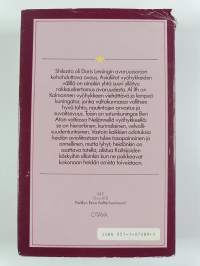 Avioliitot vyöhykkeiden välillä : Kolmannen vyöhykkeen kronikoitsijoiden kertomana