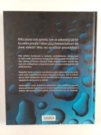 Kaiken takana onkin vesi : tietokirja vedestä