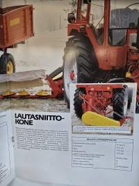 Belarus maatalous työkoneet myyntiesite.