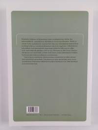 Yksilön ja ryhmän kielen reaaliaikainen muuttuminen : kielenmuutosten seuraamisesta ja niiden tarkastelussa käytettävistä menetelmistä