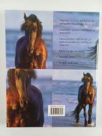 Hevonen : historia, rodut, hoito, ratsastusurheilu