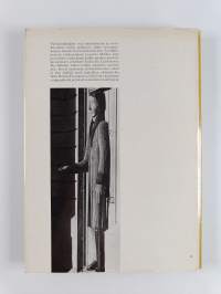 Vaivaisukot : Finnish pauper-sculptures