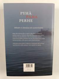 Pyhä paha perhe