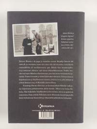 Herääminen pimeään : varhaiset kirjoitukset