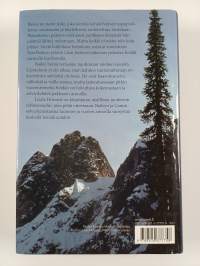 Vieressä ja vaarassa