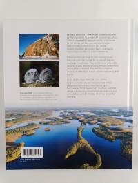 Kansallispuistot : Maamme luonnon helmet