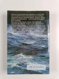 Armoton meri : kertomuksia miehistä ja merestä
