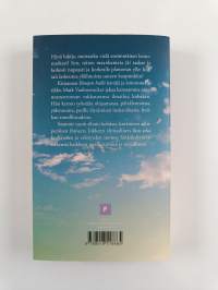 Ilmojen halki : pilotin matkassa