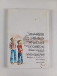 Meidän pihan mustanaamat