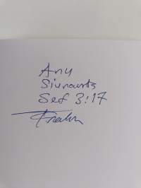 On aika rakentaa (signeerattu, tekijän omiste)