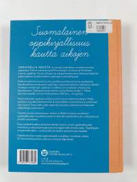 Oppikirja Suomea rakentamassa