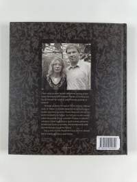 Taimia tarhassa : opas puutarhakasvien valintaan