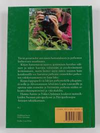 Perhosia harrastamaan