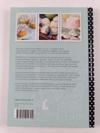 Kakkutaidetta kotikeittiössä