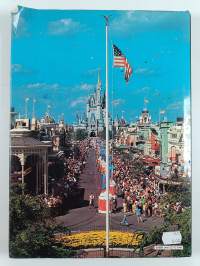 The Magic of Disneyland and Walt Disney World