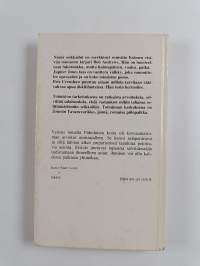 3 etsivää ja paholaisen koira