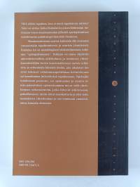 Sopimaton lasten kasvattajaksi! : opettajiin kohdistuneet poliittiset puhdistuspyrkimykset Suomessa 1944-1948
