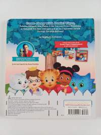 Happy Halloween, Daniel Tiger! - A Lift-the-Flap Book