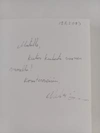 Enemmän kuin peli : menestystä elämässä ja koripallossa (signeerattu, tekijän omiste)