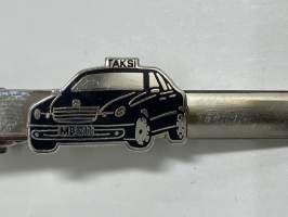 Mercedes-Benz taksi -solmioneula