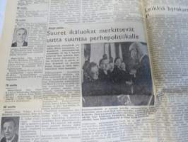 Suomenmaa 17.5.1967 (Maalaisliitto-Kepu), 200 siltaa rakennetaan, Beach Boys - Rantapojat Helsingissä maksoi 100 000 mk, Teräsmies -sarjakuvamainos, ym.