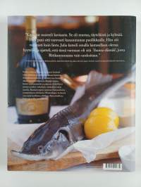 Vuoksen lohta ja Pietarin kaviaaria : Imatran seudun gastronomiaa ja kartanoelämää (signeerattu)