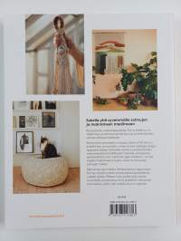 Makrameen uusi maailma : Seinävaatteita, asusteita ja paljon muuta - näin viet solmeilun taitosi uudelle tasolle