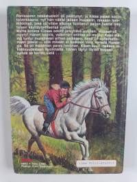 Maailman paras hevonen : tyttöromaani