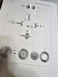 Simson 425 touren und 425 sport korjausopas ja varaosaluettelo.