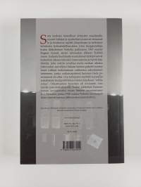 Tutkijat ja sota : suomalaisten tutkijoiden kontakteja ja kohtaloita toisen maailmansodan aikana