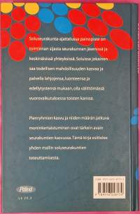 Soluseurakunta : kuvaus siirtymisestä soluseurakunnaksi