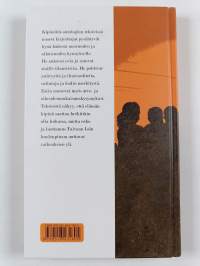 Kipinöitä : nuorten kirjoittajien antologia