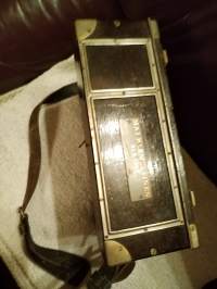 Kenttä puhelin, lukee tarkistuspv/v - 59, annettu eläkkeelle jäämislahjaksi v. 1986