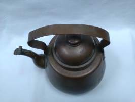 Kuparipannu 1,5l V. W. Holmbergin Jälk.Helsinki