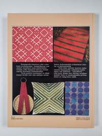 Suomalaisia kudonnaisia