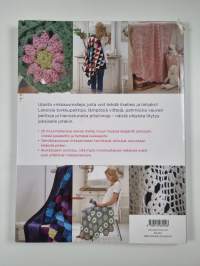 Virkkaa värikästä : 25 pikku peittoa ja liinaa