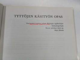 Tyttöjen käsityön opas