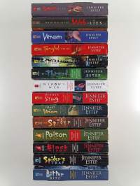 Elemental assasin 1-14 : Spider's bite ; Web of lies ; Venom ; Tangled threads ; Spider's Revenge ; By a Thread ; Widow's Web ; Deadly Sting ; Heart of Venom ; Th...