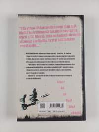 Raakaversio (signeerattu, tekijän omiste)