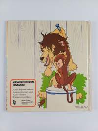 Apina leijonan nahassa