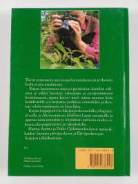 Perhosia harrastamaan