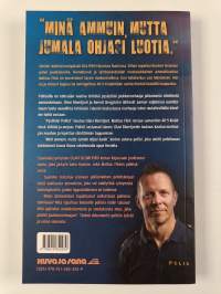 Täydellinen laukaus : Tosikertomus uskovasta poliisista, joka sai tehtäväkseen pysäyttää maansa historian pahimman joukkomurhaajan