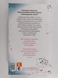 Muurien kätköissä