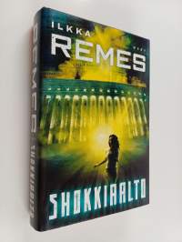 Ilkka Remes -setti (24 kirjaa) : Shokkiaalto ; Ikiyö ; Ruttokellot ; Pimeyden sydän ; Hiroshiman portti ; Teräsleijona ; Kremlin nyrkki ; Isku ytimeen ; Pääkallok...