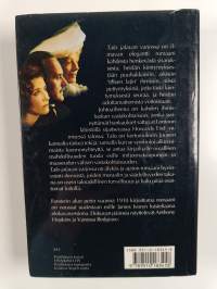 Talo jalavan varjossa